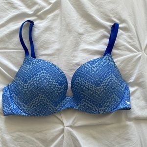 EUC PINK by VS Aztec blue push up bra